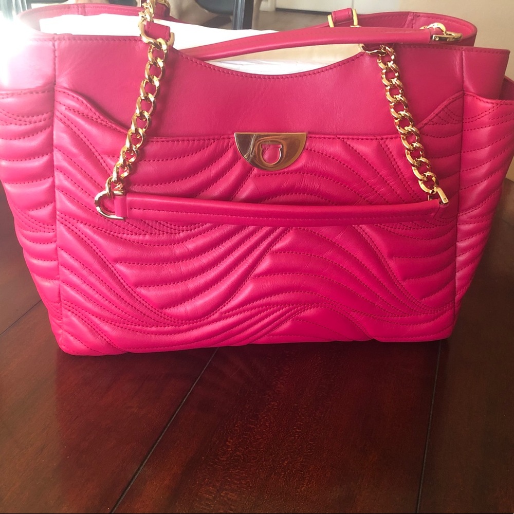 Salvatore Ferragamo Fuchsia Shoulder Bag with Gold Chain